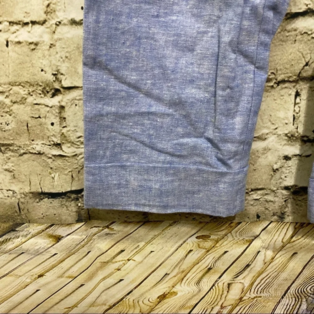7th Avenue Blue Chambray Linen Blend Cuffed Capri Pants